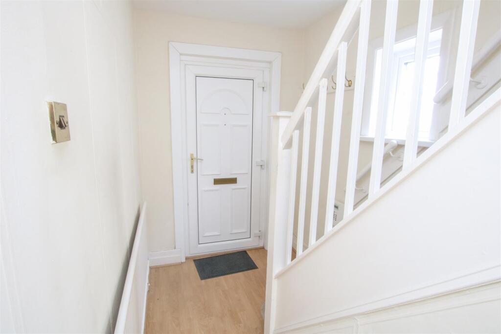 2 bedroom town house