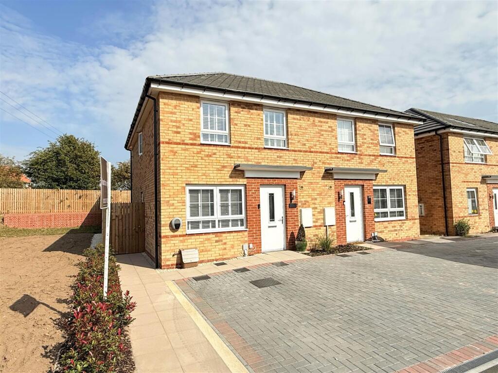 Main image of property: 30 Avon Road, Harworth, Doncaster