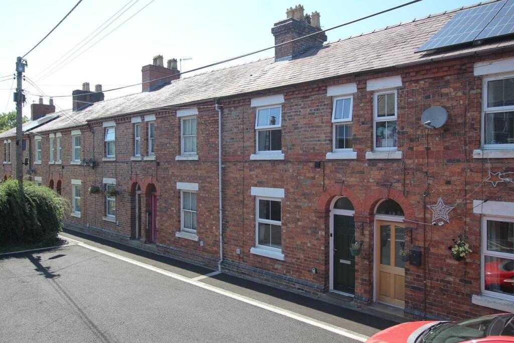 3 bedroom terraced house