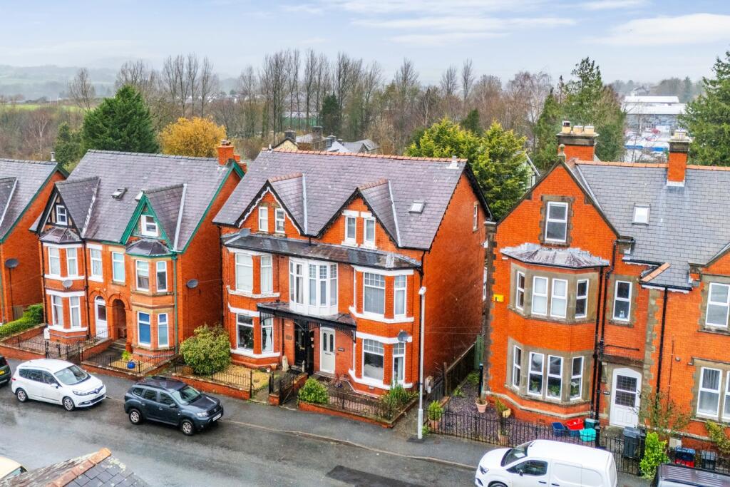 Main image of property: Dyffryn Road, Llandrindod Wells, LD1