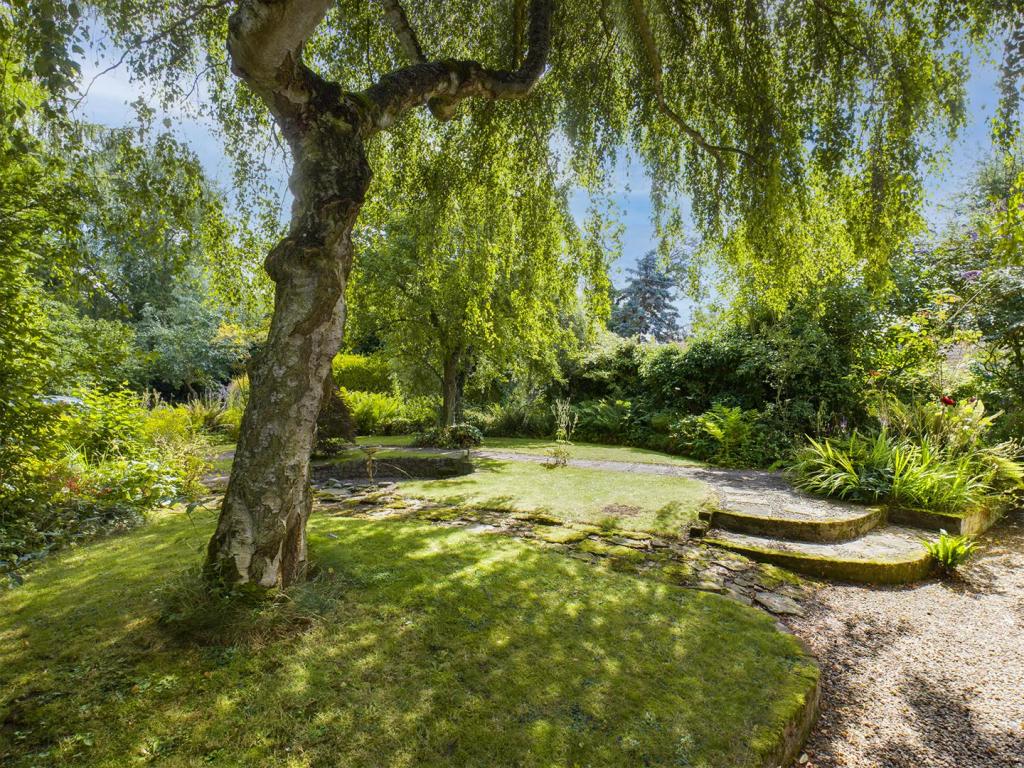 3 bedroom detached house for sale in Ivington Green, Herefordshire, HR6