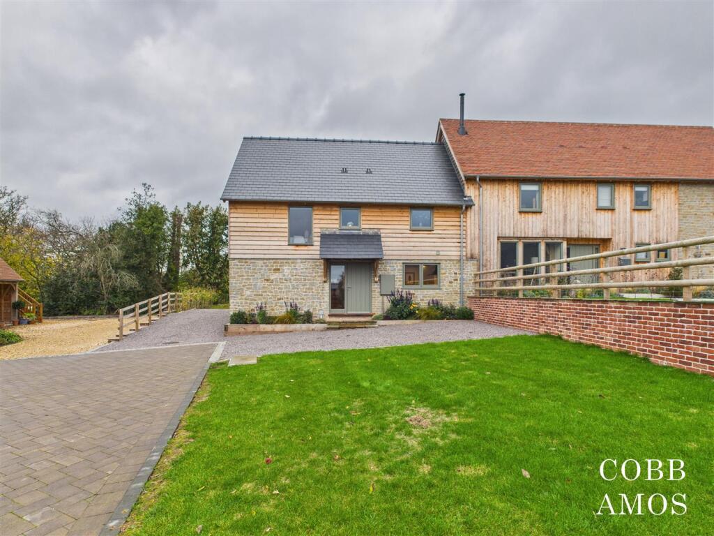Main image of property: The Barn Yard, Woonton, Hereford