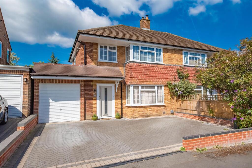 Main image of property: Chiltern Avenue, Farnborough