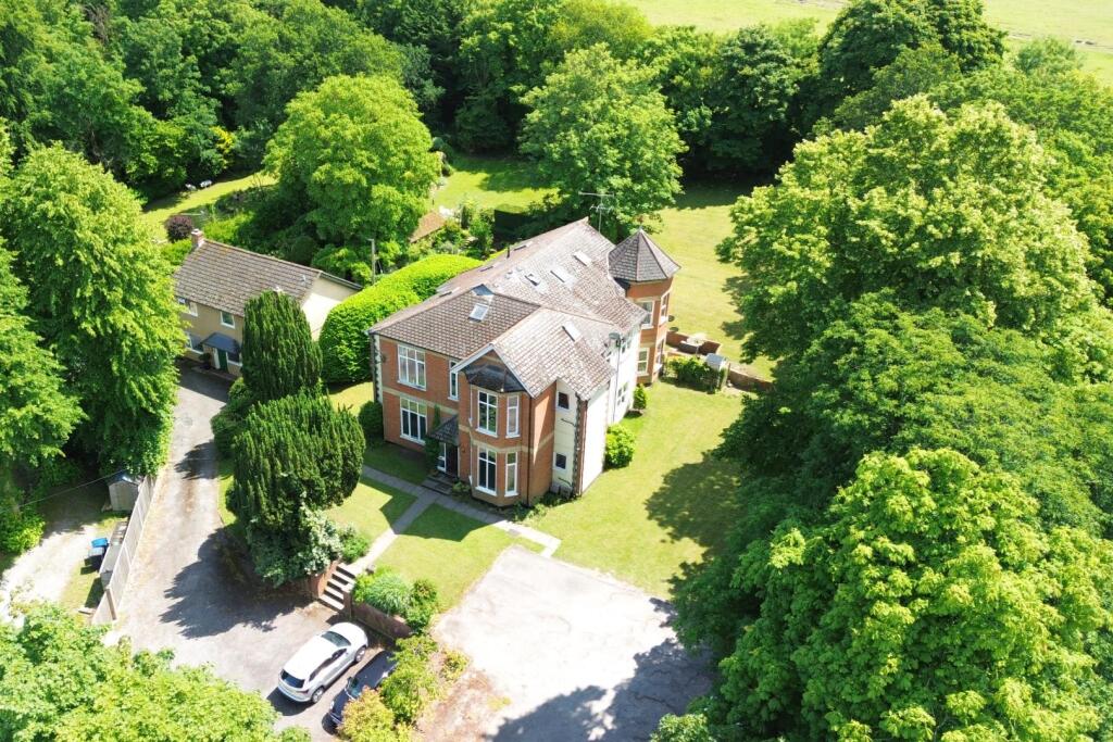 Main image of property: Guildford Road, Farnham