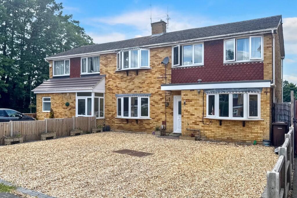 Main image of property: Tay Close, Farnborough