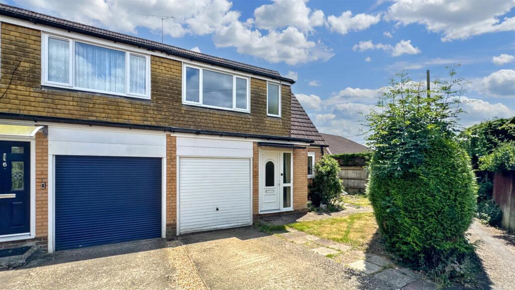 Main image of property: Weywood Lane, Farnham