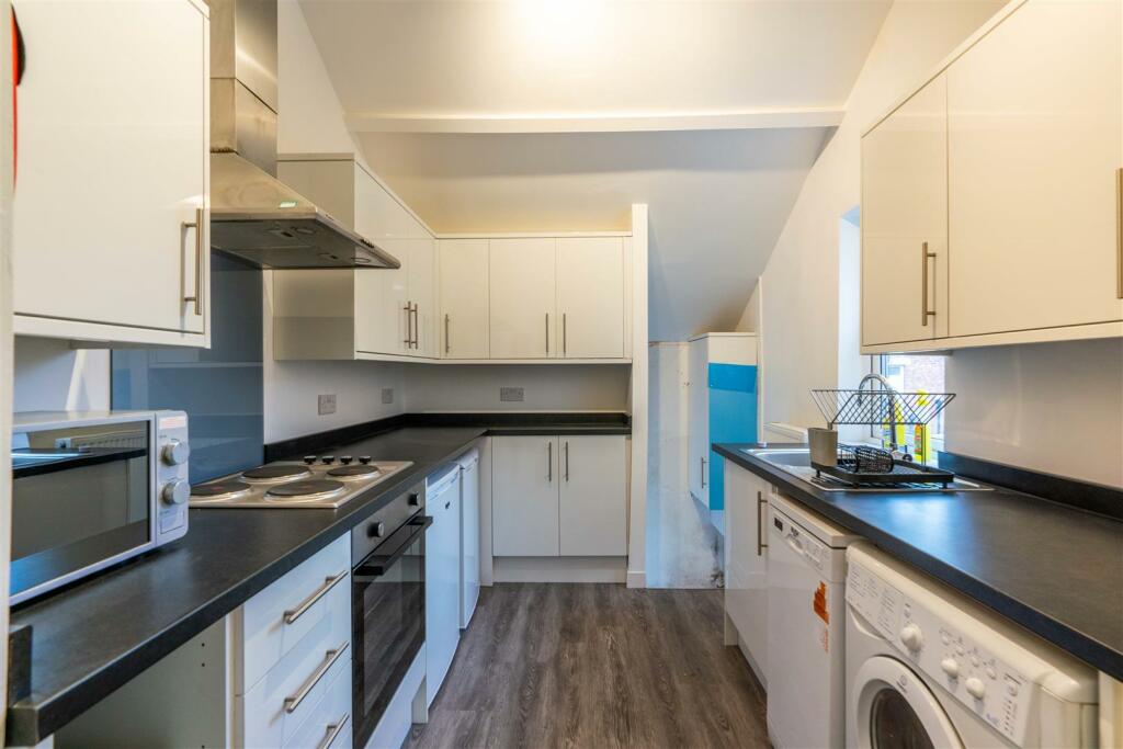 6 bedroom maisonette for rent in **£115pppw - Grosvenor Road, Jesmond, NE2