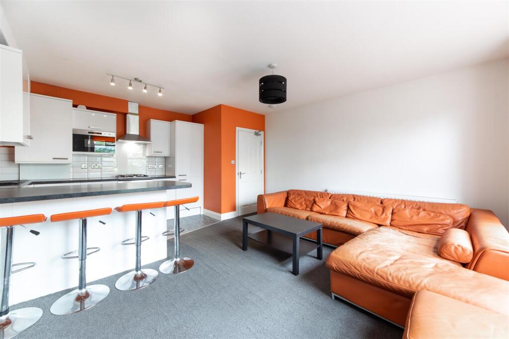 Main image of property: £155pppw - Jesmond Road, Jesmond NE2