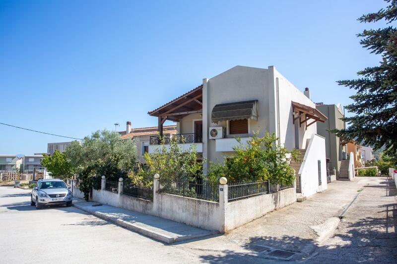 Detached house in Eastern Macedonia and...
