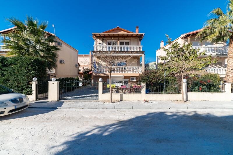 Detached home for sale in Eastern Macedonia and...