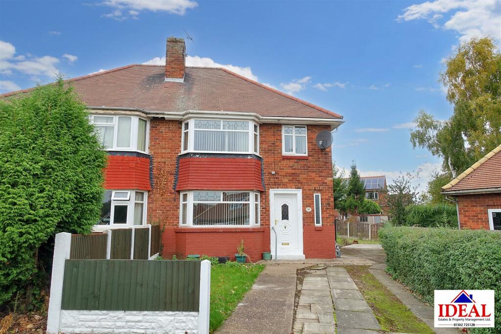 3 bedroom semidetached house for sale in Ridge Balk Lane, Woodlands