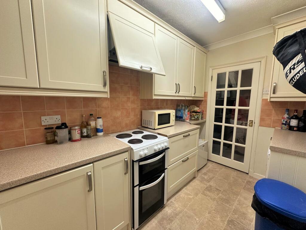Additional property image - 26 Eaton Court, Eaton Gardens, Hove, BN3 3PL