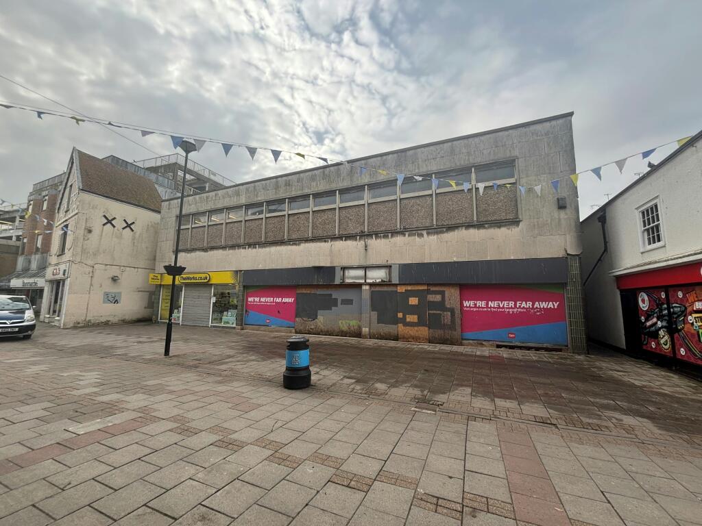 Montague 9599 Worthing.jpg