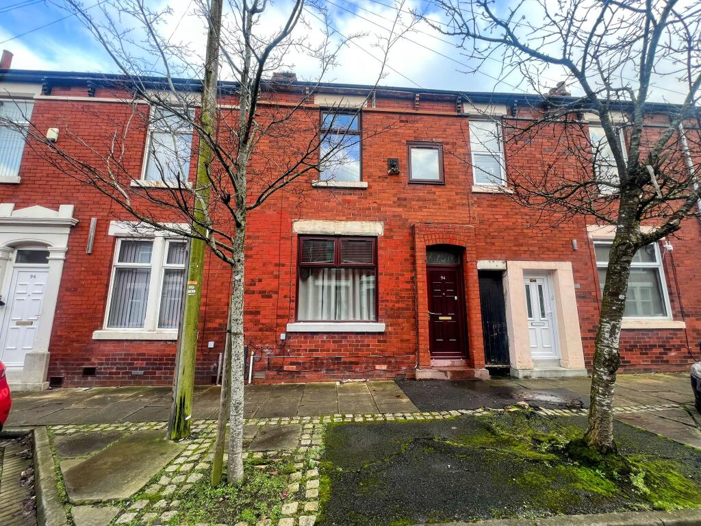 Main image of property: Lowndes Street, Preston