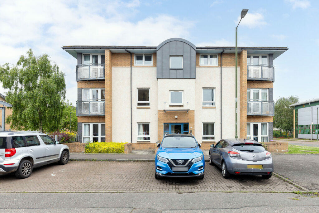 Main image of property: 8/6 Saughton Mains Street, Saughton, Edinburgh, EH11 3HH