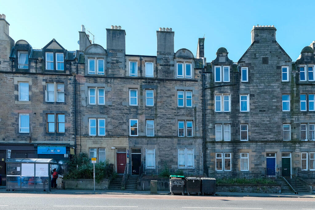 Main image of property: 23 (Flat 3) Parsons Green Terrace, Edinburgh, EH8 7AG