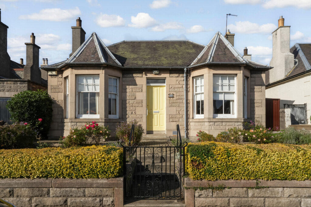 Main image of property: 1a Sydney Terrace, Edinburgh, EH7 6SR