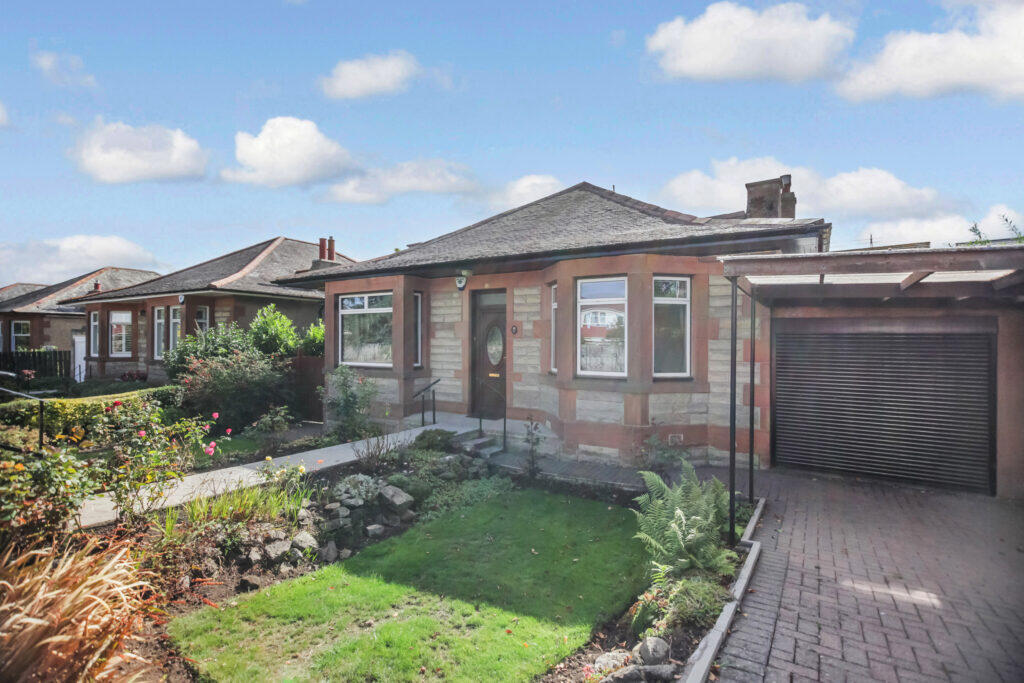 Main image of property: 17 Frogston Road East, Edinburgh, EH17 8AB