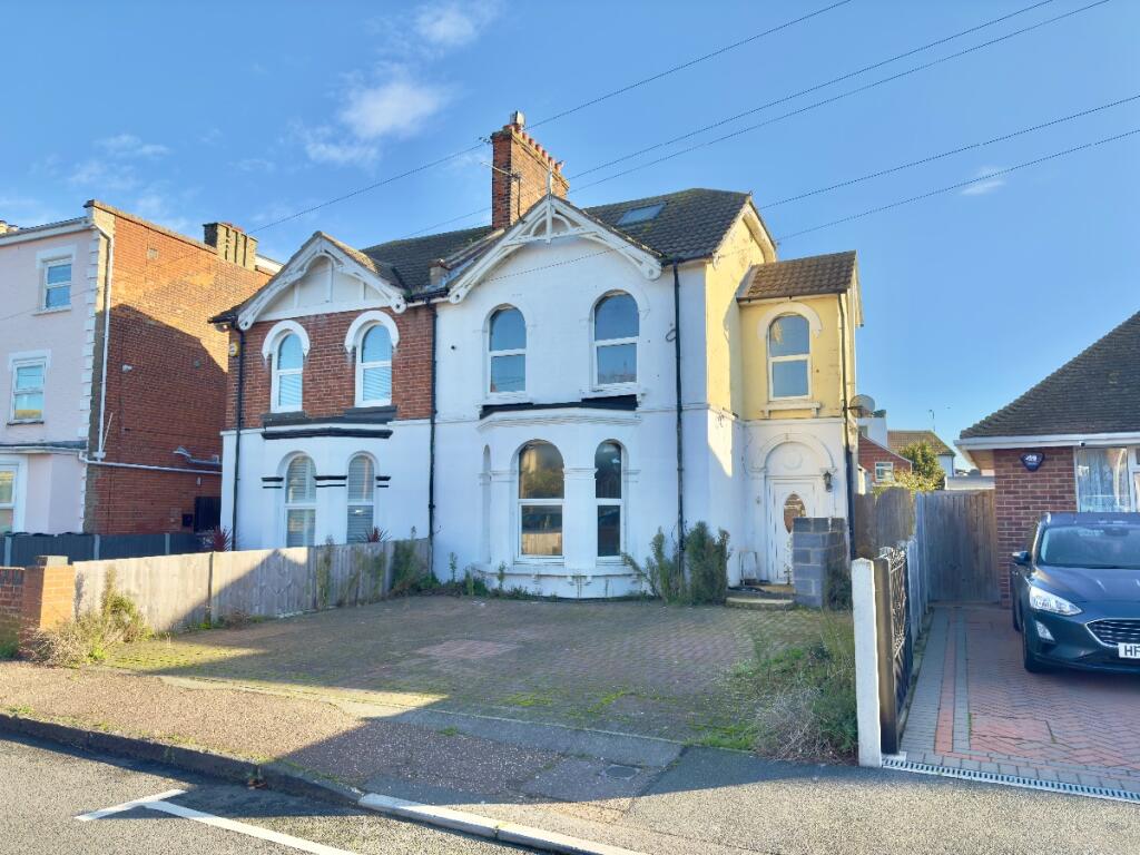 Main image of property: 10 Holland Road, Clacton-on-Sea, CO15 6EG