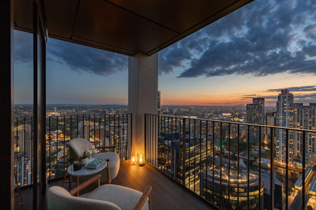 Main image of property: One Thames Quay, Canary Wharf, E14