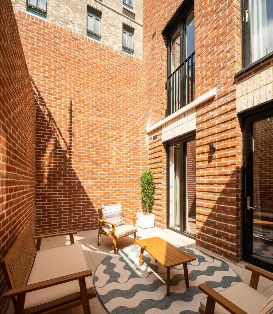 Main image of property: Trinity Park, Woolwich, SE18