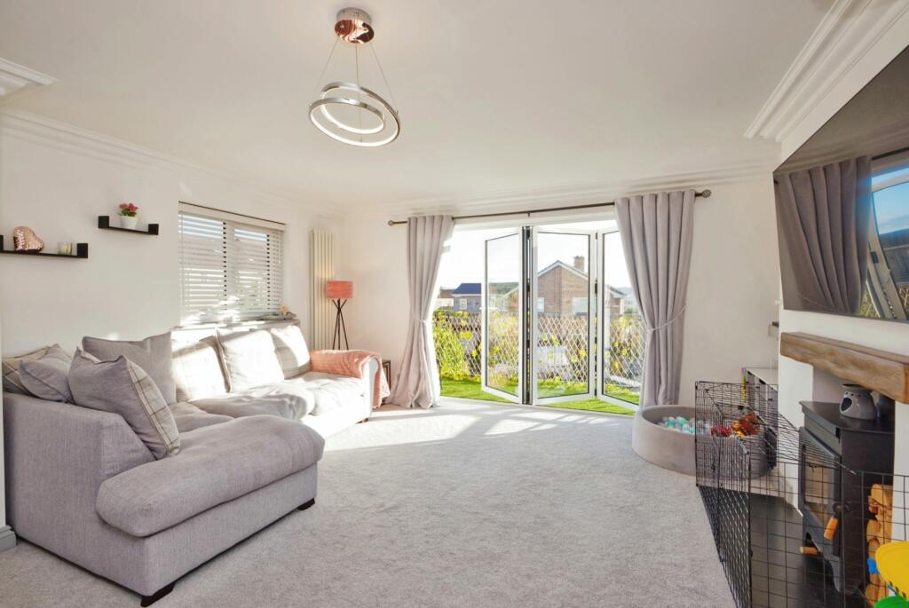 Additional property image - Manor Valley, Weston-super-Mare - MILTON HILLSIDE