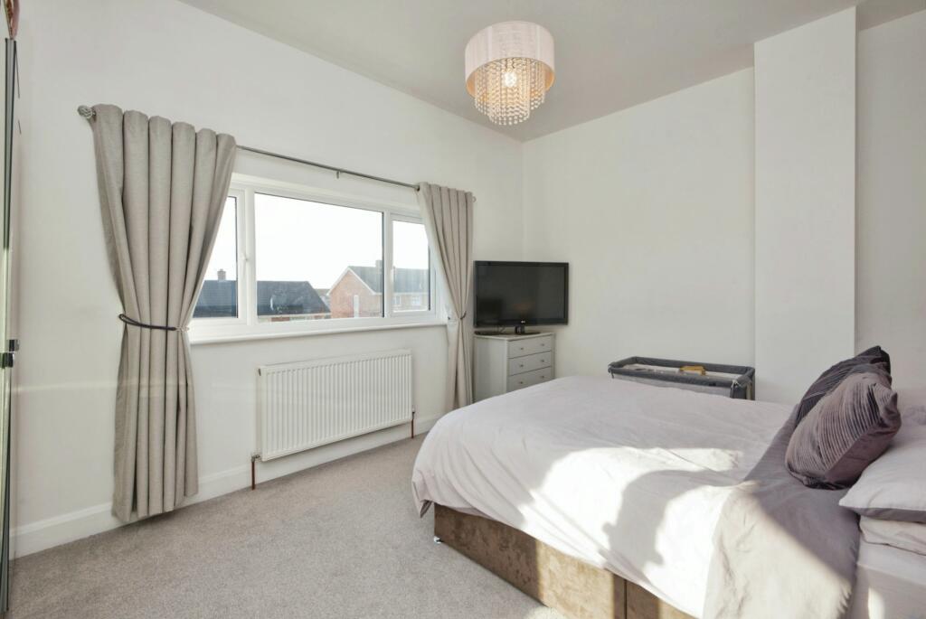 Additional property image - Manor Valley, Weston-super-Mare - MILTON HILLSIDE