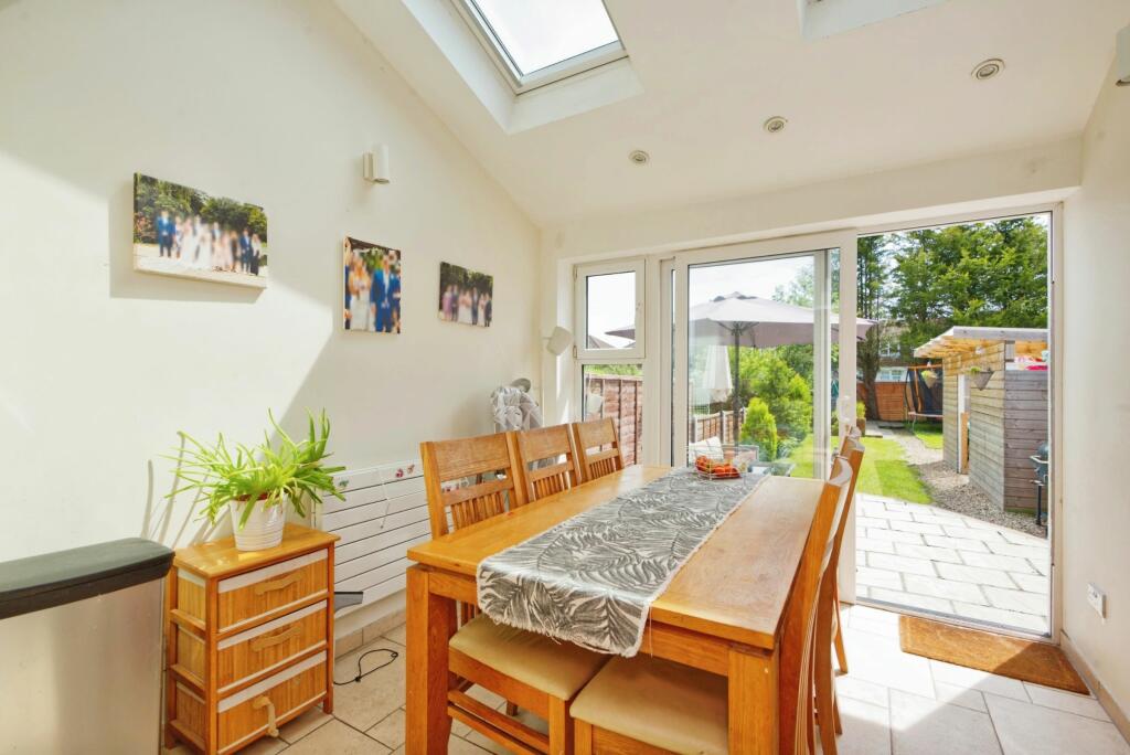 Additional property image - St. Austell Road, Weston-super-Mare - LARGE GARDEN