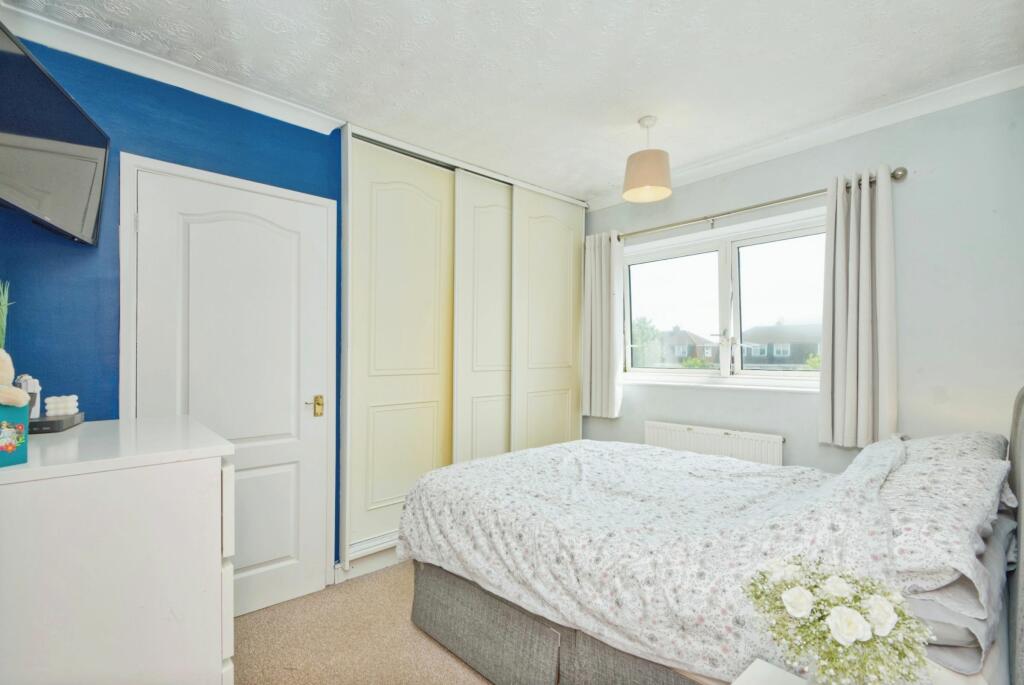 Additional property image - St. Austell Road, Weston-super-Mare - LARGE GARDEN
