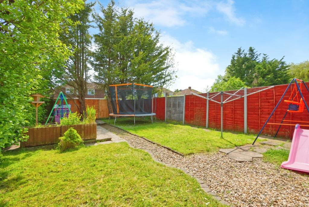 Additional property image - St. Austell Road, Weston-super-Mare - LARGE GARDEN