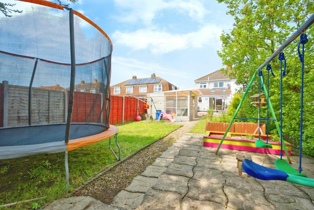 Additional property image - St. Austell Road, Weston-super-Mare - LARGE GARDEN