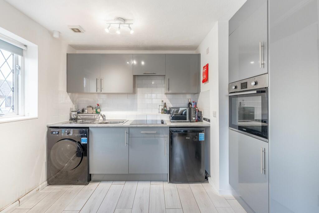 Additional property image - Pennycress, Weston-super-Mare - ALLOCATED PARKING