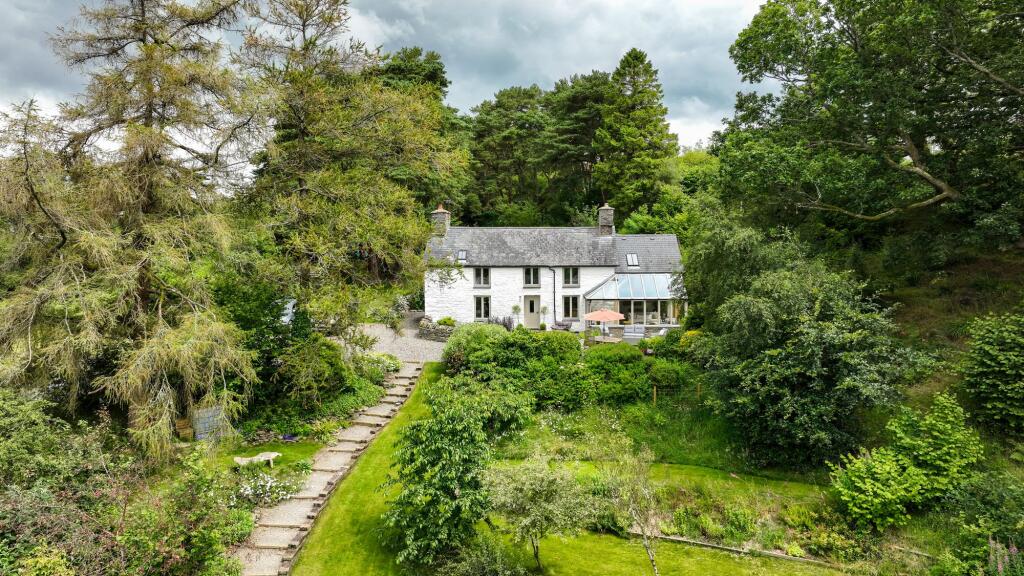 Main image of property: Fforest, Tregaron, SY25