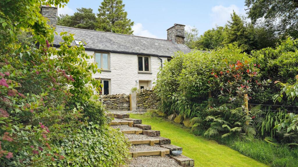 Main image of property: Fforest, Tregaron, SY25