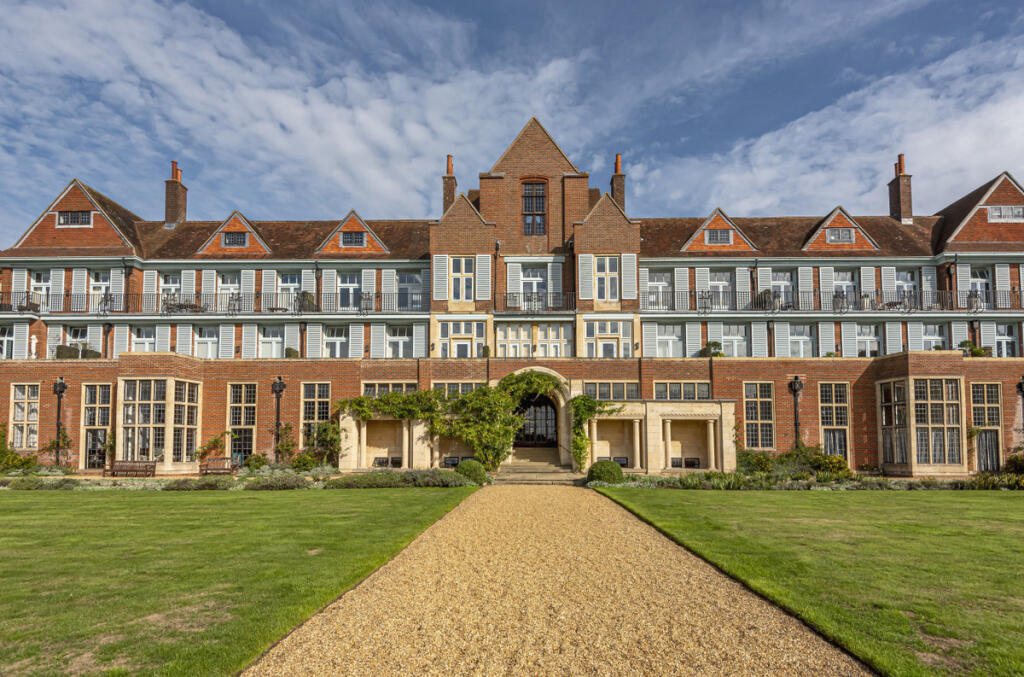 Main image of property: Kings Drive, Midhurst, GU29