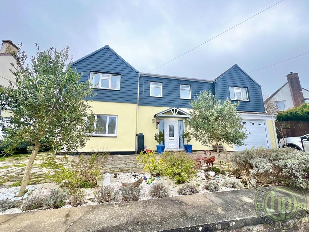 5 bedroom detached house for sale in Widewell Road, Plymouth, Devon, PL6