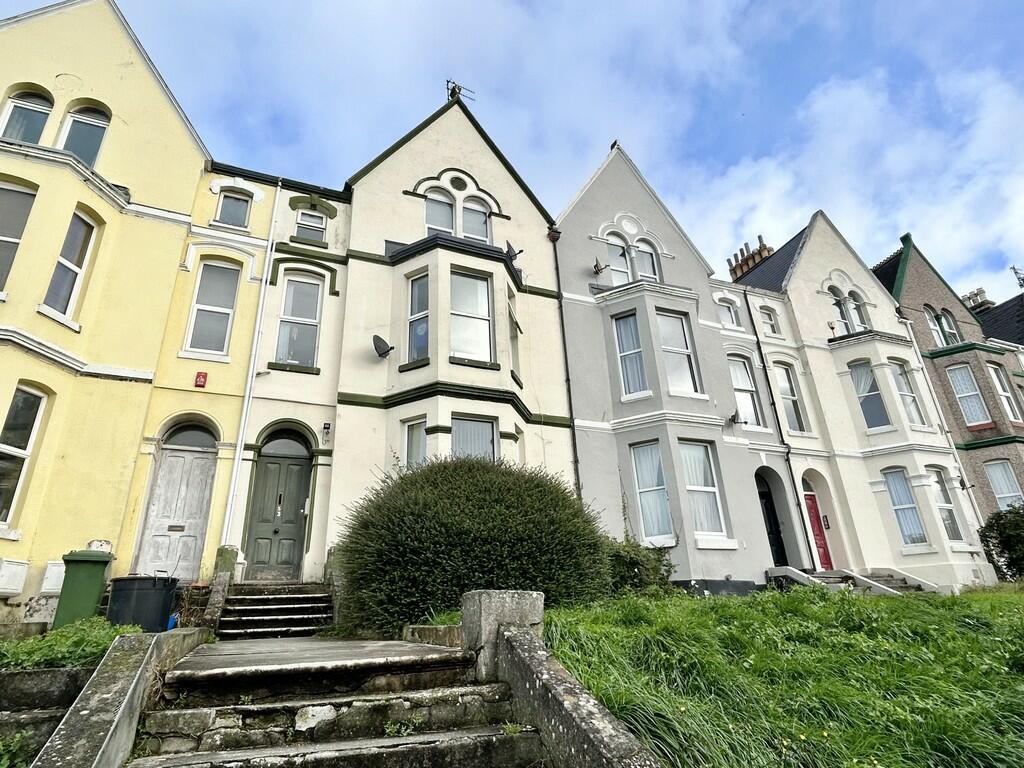 6 bedroom terraced house for sale in Connaught Avenue, Mutley , Plymouth , PL4