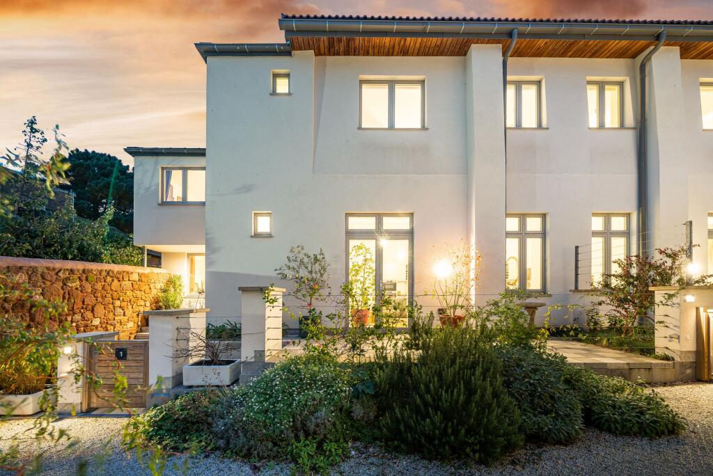 Main image of property: 1 The Chapel, Lower Coombe Street, Exeter