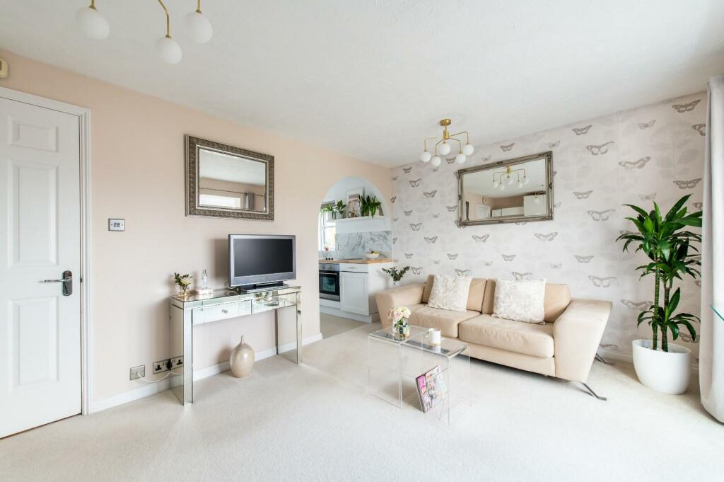 Additional property image - Saxon Park, Greenhithe