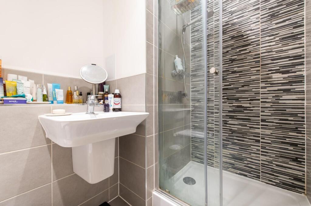 Additional property image - St Clements Lakes, Greenhithe
