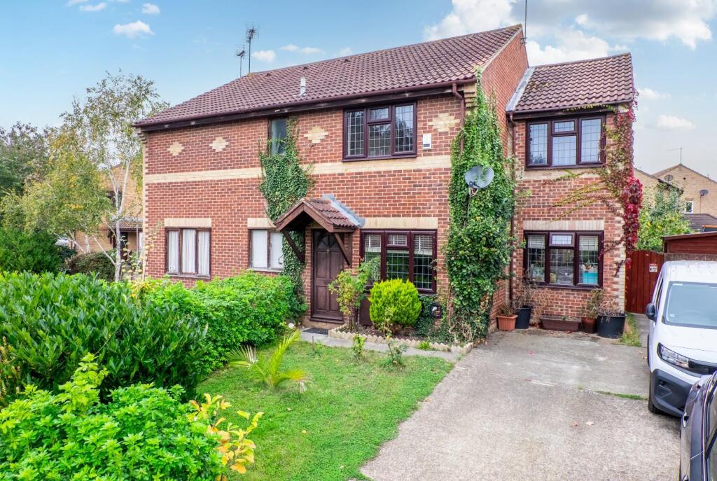 Main image of property: Worcester Park, Greenhithe