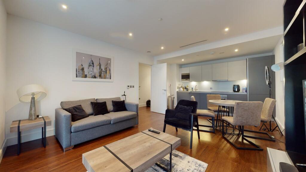 Main image of property: Maine Tower, 9 Harbour Way, London, E14