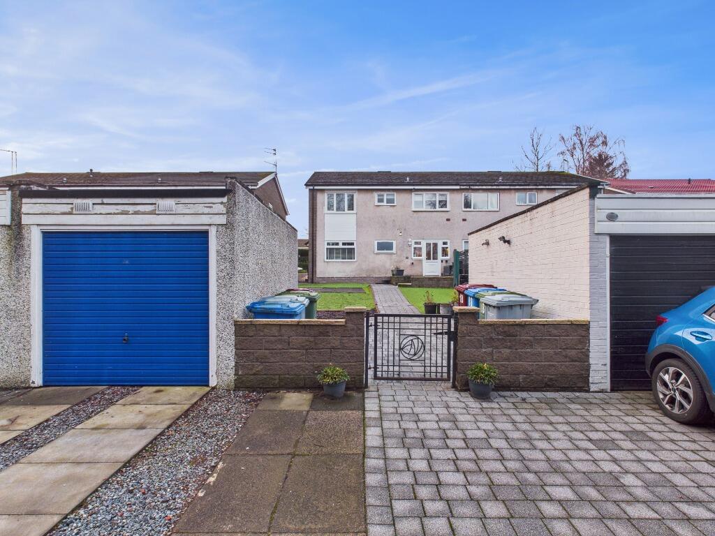 Main image of property: Pitcairn Grove, Hairmyres, East Kilbride, G75