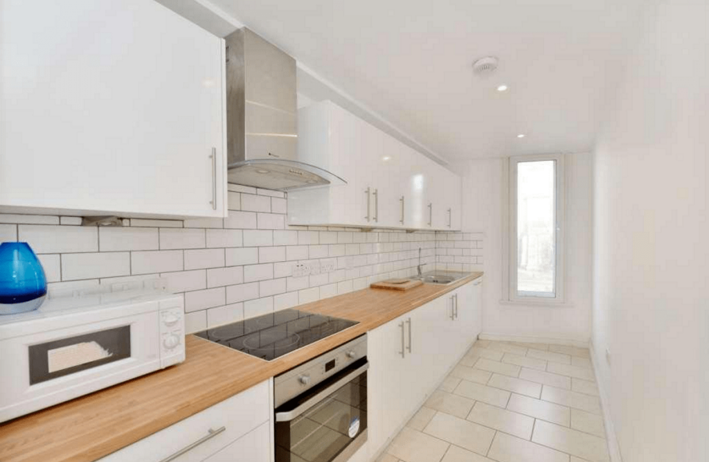 Main image of property: New Broadway, W5
