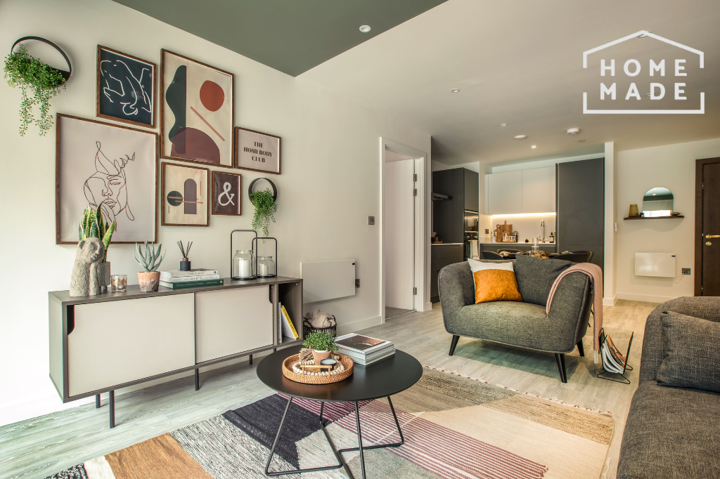 Main image of property: Botanica, M15