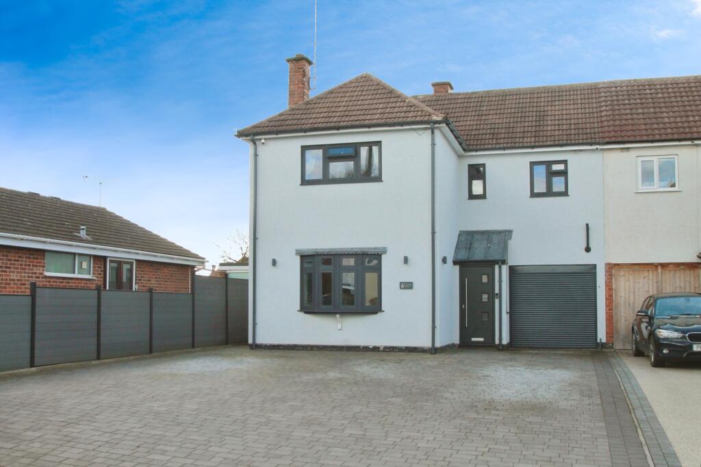 3 bedroom semidetached house for sale in Vicarage Close, Kirby Muxloe