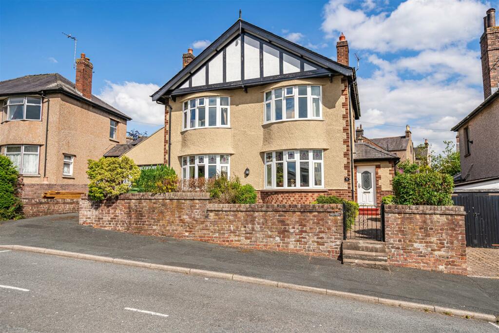 3 bedroom detached house for sale in Brentwood, Croft Avenue, Penrith, CA11