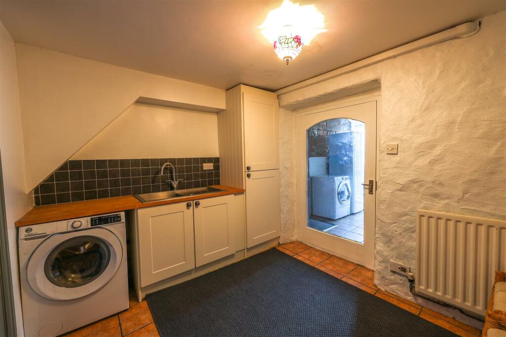 Additional property image - Willow Tree Barn, Milburn