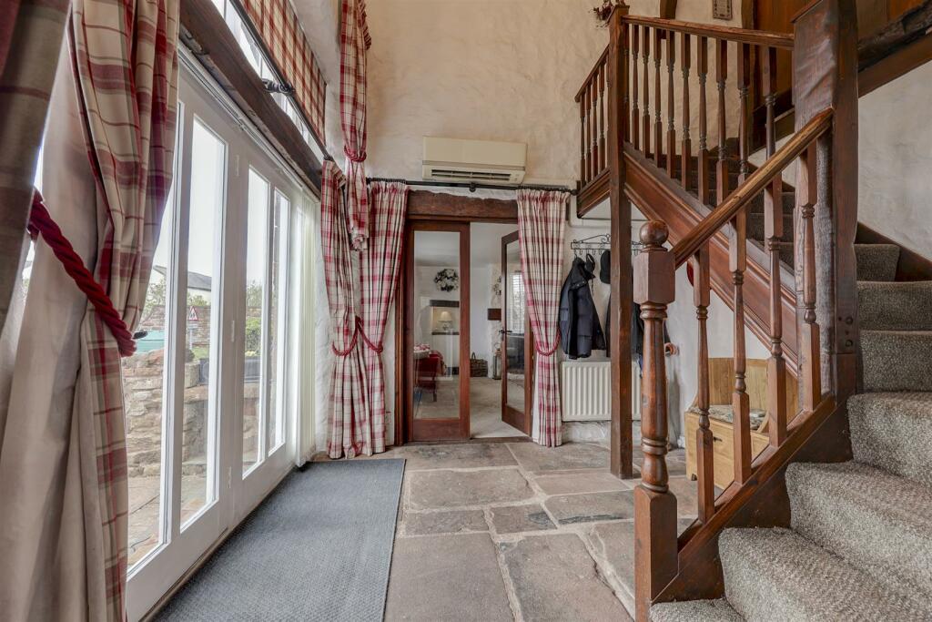 Additional property image - Willow Tree Barn, Milburn