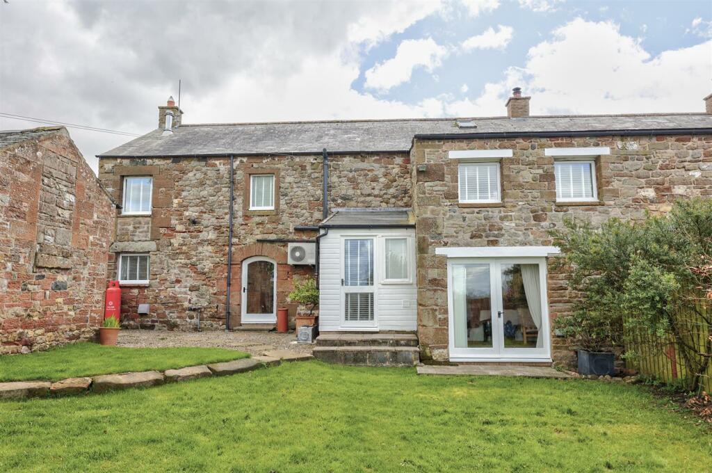Additional property image - Willow Tree Barn, Milburn